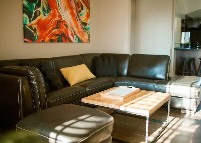 شقة Colorful بوتوسك